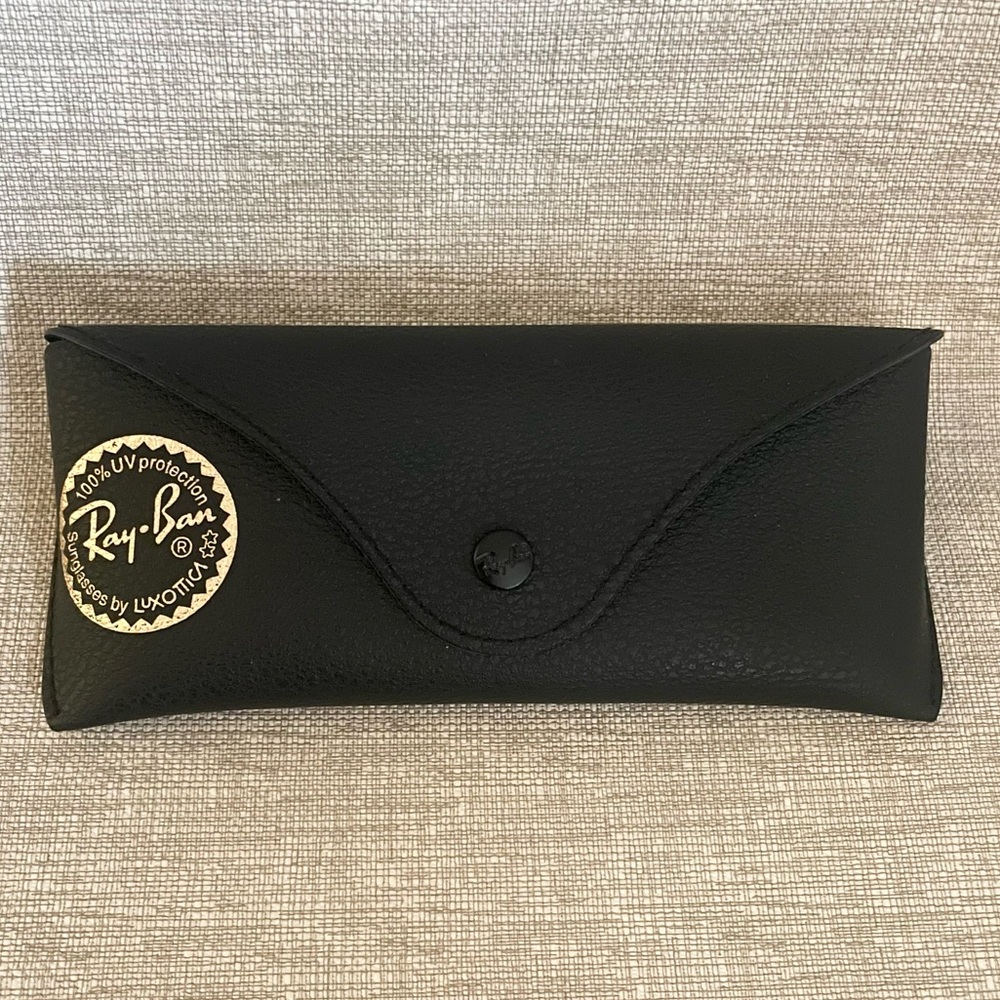 Ray-Ban Black Soft Eye Glasses Case